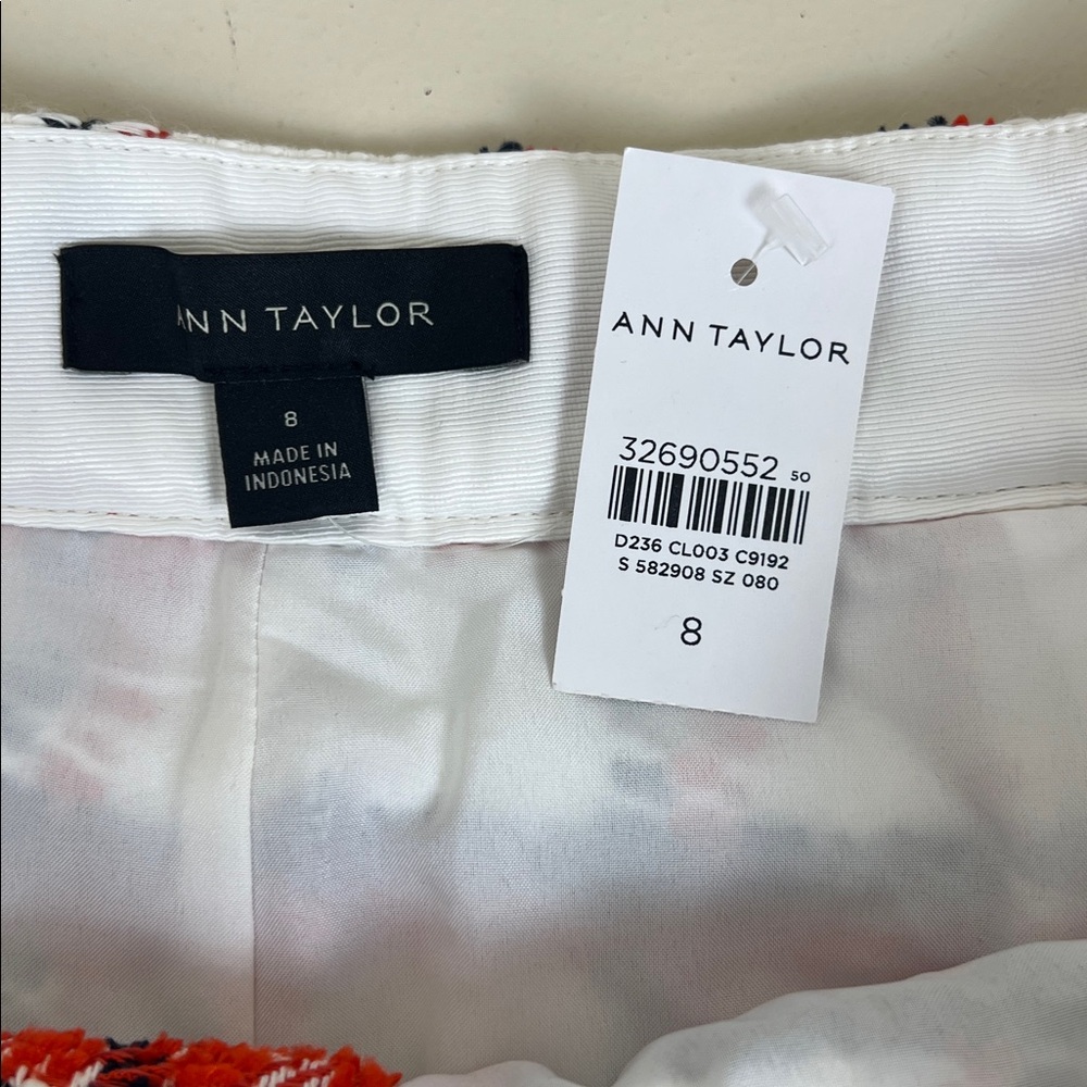 NWT Ann Taylor Women’s Plaid Tweed Pencil Skirt Button front  Size 8 - Picture 6 of 10